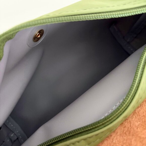 💚 Authentic Longchamp Le Pliage Cosmetic Pouch – Green (Free Strap!) 💚 - Picture 4 of 10